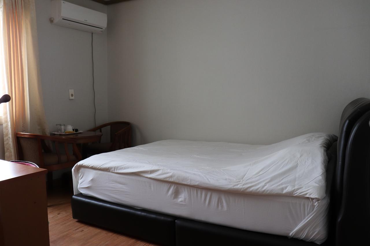 Orasung Motel Jeju Dış mekan fotoğraf